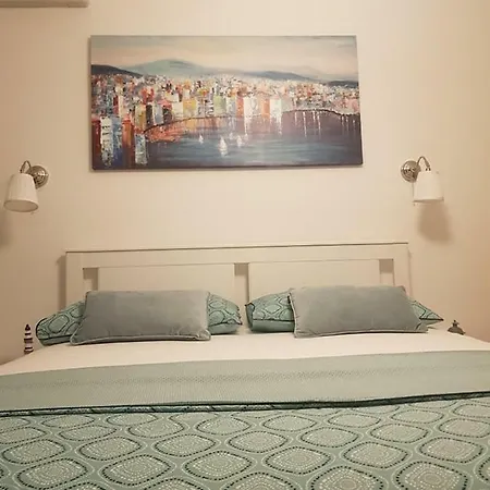 Vacation 1 Apartment Split